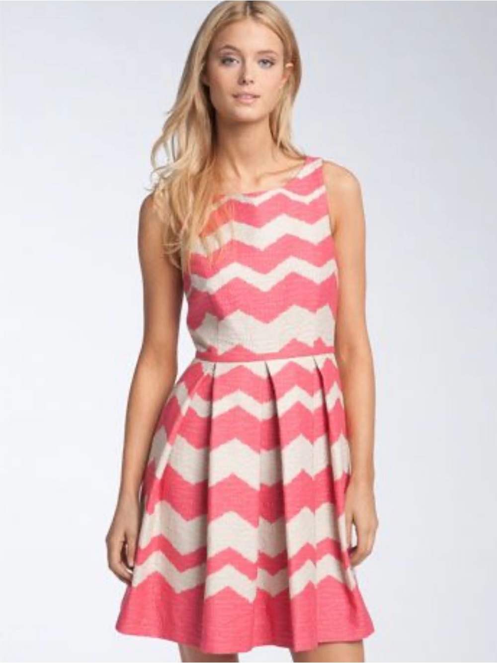 NWOT TAYLOR Chevron Fit & Flare Pink and Cream Dress